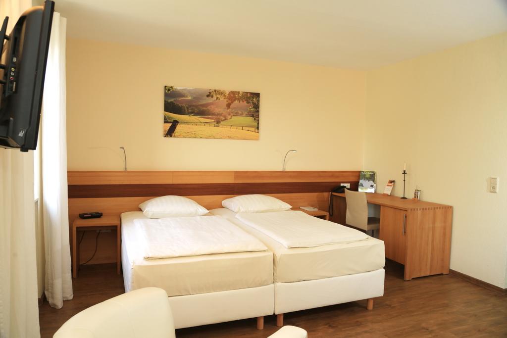 Landidyll Hotel Klostermuehle Munchweiler an der Alsenz ภายนอก รูปภาพ